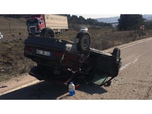 Otomobil ile çekici çarpıştı: 1’i çocuk 5 yaralı