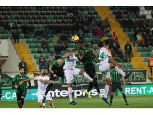 Spor Toto Süper Lig: Akhisarspor: 3 - Aytemiz Alanyaspor: 1 (Maç sonucu)