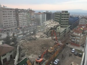 Bursa’daki o yıkım kontrollü yapılmış