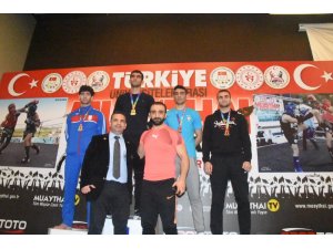Vanlı sporculardan büyük başarı