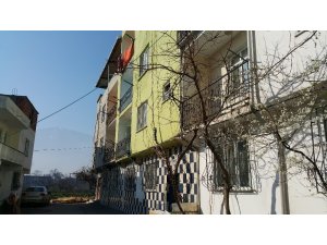 Balkondan düşen kadının kocası tutuklandı