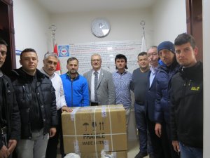 2. Amatör Küme Kulüplerine malzemele dağıtıldı