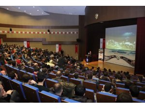 Özlü’den “Bilim Merkezi ve Teknoloji Üssü Türkiye” konferansı