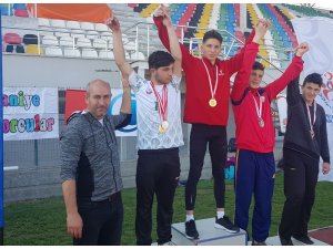 Burhaniyeli özel sporcular Balıkesir’den 12 madalya ile döndü