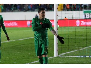 Akhisarspor’da Josue kadro dışı bırakıldı