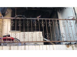 Prizden çıkan yangın evi kül ediyordu