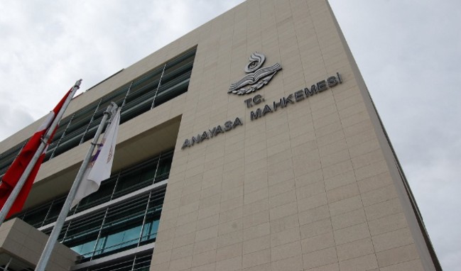 AYM'nin kritik ismine FETÖ'den 11 yıl hapis!