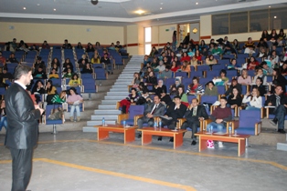 Yabancı dilin önemi anlatıldı