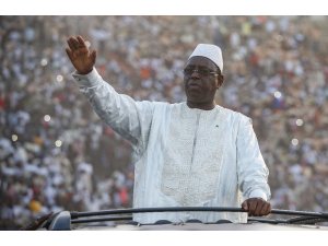 Sall seçimlerin resmen galibi