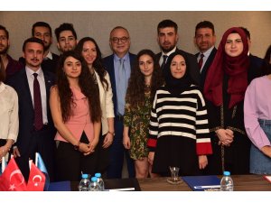 Başkan Ergün ile genç iş insanları arasında samimi sohbet