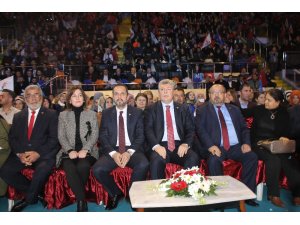 Akbaşoğlu: "Hayalleri gerçekleştiren ecdadın izini takip ediyoruz"