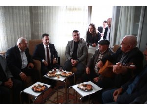 CHP’li Sandal: "Bayraklı’da meydan sorunu var"