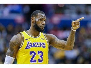 LeBron James, Michael Jordan’ı geçti