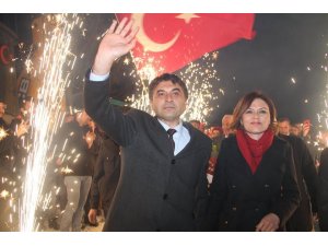 Başkan Selçuk’a Karacaali’de coşkulu karşılama