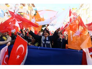Cumhurbaşkanı Yardımcısı Oktay: “Onlara inat kendi savaş uçağımızı yapmaya başladık”
