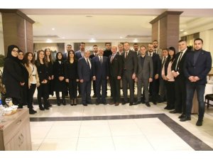 Bolu’da, bozkurtlar cumhur ittifakı adayı Metin için kenetlendi