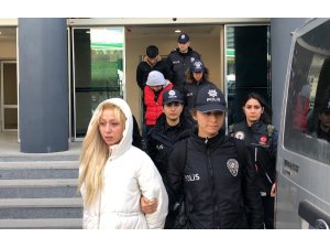 Bursa’da 5 zehir taciri tutuklandı