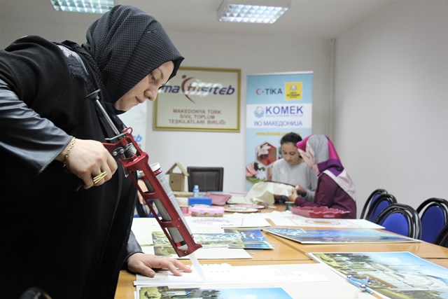 Üsküp'te KOMEK açıldı