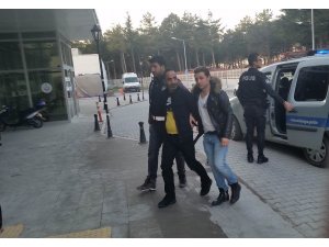 İnşaattan hırsızlık şüphelileri tutuklandı