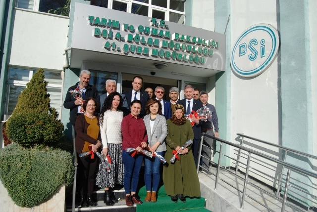 TES-İş Sendikası Konya Şubesi kadınları unutmadı