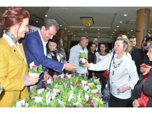 Seçer: "Önceliğimiz kadınlar olacak"