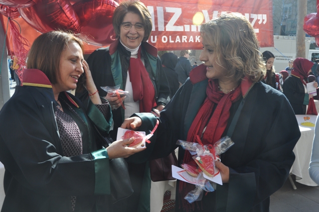 Kadın haklarını savunacağız