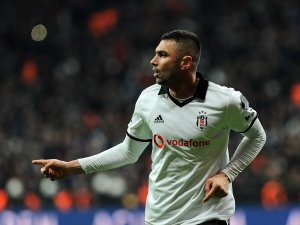 Burak Yılmaz’a dikkat!