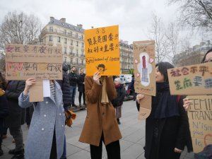 8 Mart Dünya Kadınlar Günü’nde Paris’te sokaklar doldu