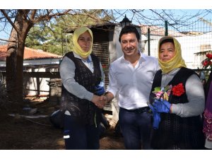 CHP adayı Aras kadınlara söz verdi, imza attı