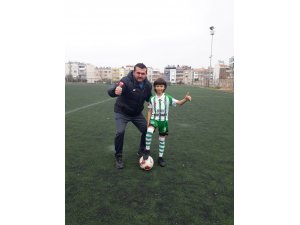 Salihlispor’dan Altınordu’ya transfer oldu