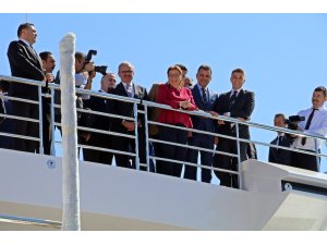 Bakan Pekcan, 50 milyon dolarlık lüks yatı inceledi