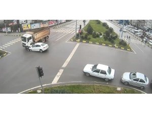 Bartın’daki trafik kazaları mobesede