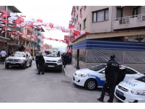 İzmir’de CHP’nin seçim ofisine silahlı saldırı: 2 yaralı