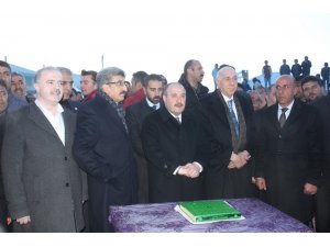 Bakan Varank iki aşiretin barış yemeğine katıldı