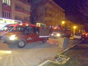 İkamette çıkan yangın paniğe neden oldu