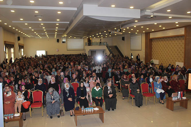 Karapınar'da "8 Mart Dünya Kadınlar Günü" kutlandı