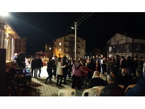Asker eğlencesindeki kavga büyüdü, bıçakla ve silahla 7 kişi yaralandı