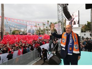 Erdoğan: "Onlar sırtını Kandil’e, bizse barış şehri Hatay’a yasladık" (2)
