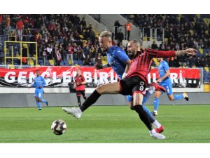 Gençlerbirliği: 1 - Altay: 0