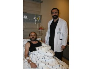 Geçirdiği tüm sakatlıklara rağmen bilek güreşinden kopamıyor