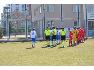 Büyüleyenspor dolu dizgin
