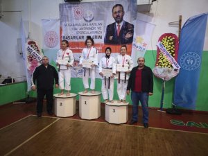 Yunusemreli judocular başarıya doymuyor