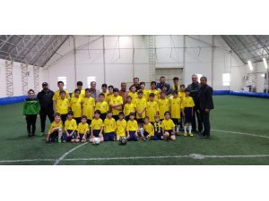 Geleceğin futbolcuları Hacılar’da yetişiyor