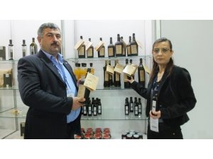 Burhaniye’nin organik zeytinyağı sınırları aşıyor