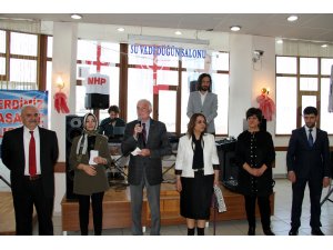 MHP Suşehri Kadın Kolları buluştu