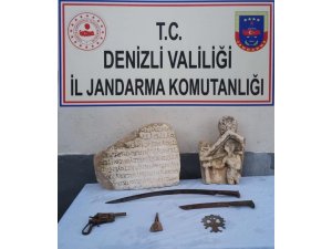 Denizli’de jandarma 11 parça tarihi eser ele geçirdi