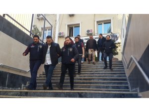 Ağır hasarlı araçlarla dolandırıcılık yapan suç örgütene operasyon