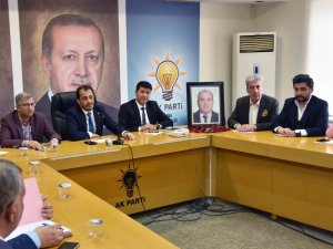 Küpeli ilk toplantıda dualarla anıldı