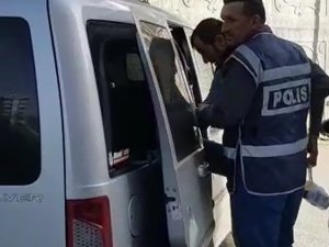 Aracıyla 150 bin liralık malzeme çaldı