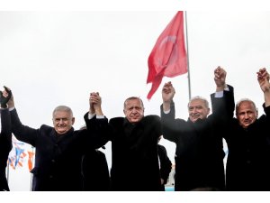 Mevlüt Uysal: “Metrobüs’ü Beylikdüzü’nden Büyükçekmece’ye sonrasında Silivri’ye kadar uzatacağız”